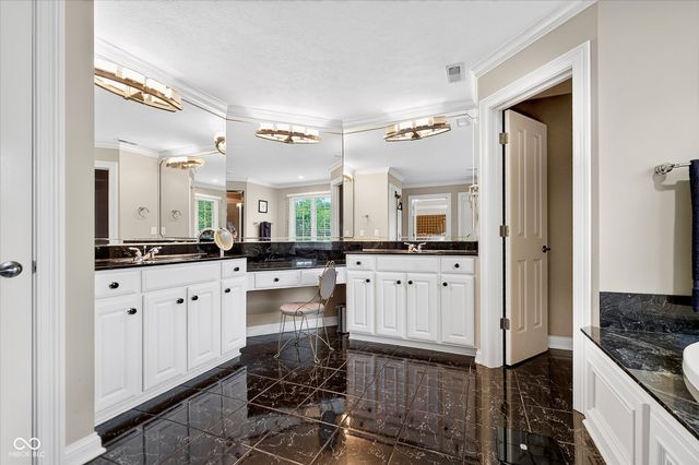 9322 Timberline Way, Indianapolis, IN 46256