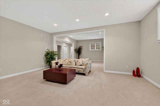 9322 Timberline Way, Indianapolis, IN 46256