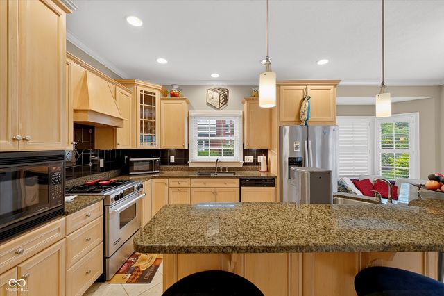 9322 Timberline Way, Indianapolis, IN 46256