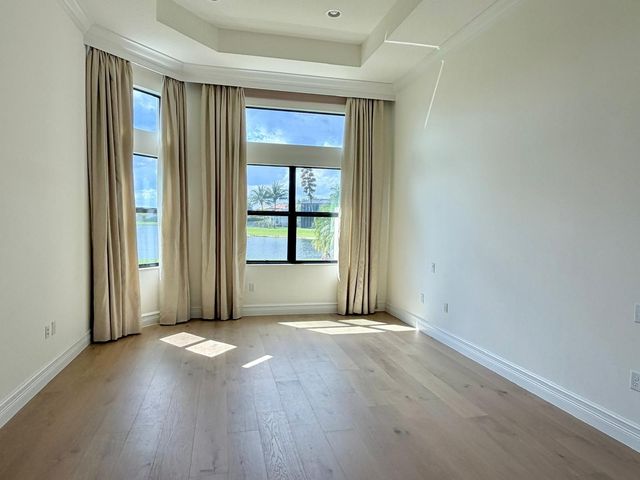 16831 Pavilion Way, Delray Beach, FL 33446