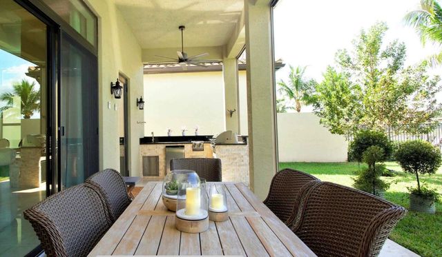 16831 Pavilion Way, Delray Beach, FL 33446