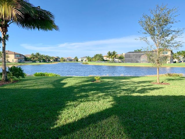 16831 Pavilion Way, Delray Beach, FL 33446