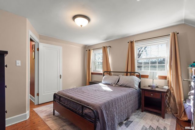 3502 N PEORIA Avenue, Peoria, IL 61603