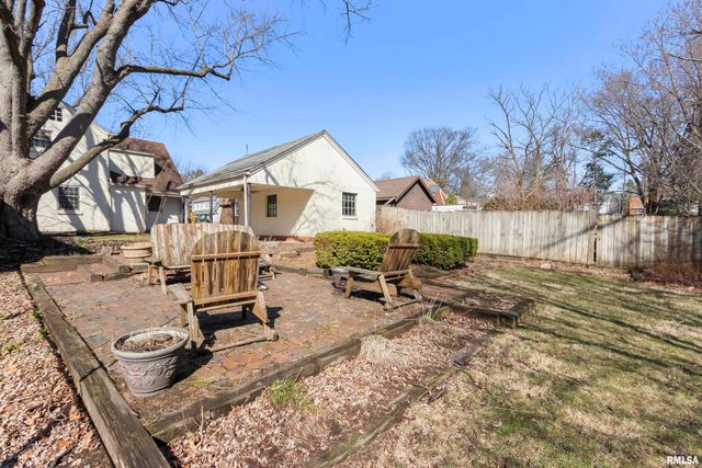 3502 N PEORIA Avenue, Peoria, IL 61603