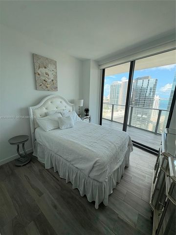 1300 S Miami Ave 2205, Miami, FL 33130