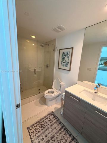 1300 S Miami Ave 2205, Miami, FL 33130