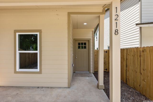 1218 ARANSAS AVE, San Antonio, TX 78210