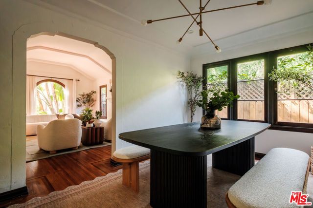 4260 S Norton Avenue, Los Angeles, CA 90008