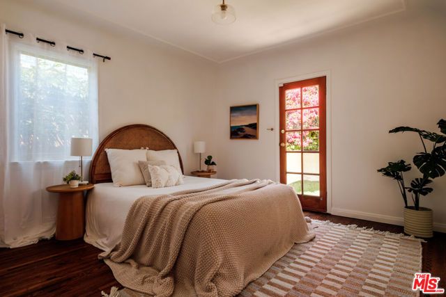 4260 S Norton Avenue, Los Angeles, CA 90008