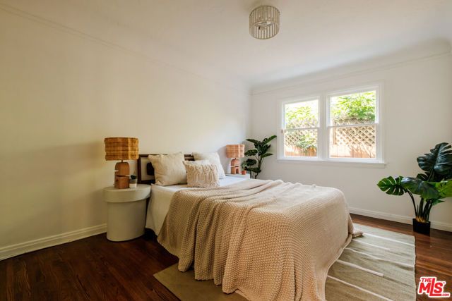 4260 S Norton Avenue, Los Angeles, CA 90008