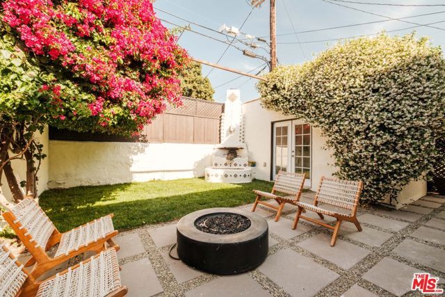 4260 S Norton Avenue, Los Angeles, CA 90008