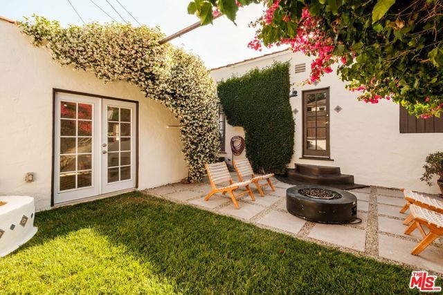 4260 S Norton Avenue, Los Angeles, CA 90008