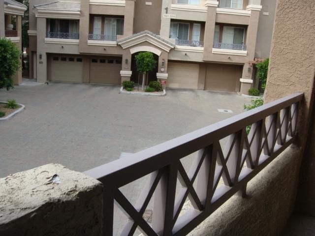 4455 E Paradise Village Parkway S Apt 1001, Phoenix, AZ 85032