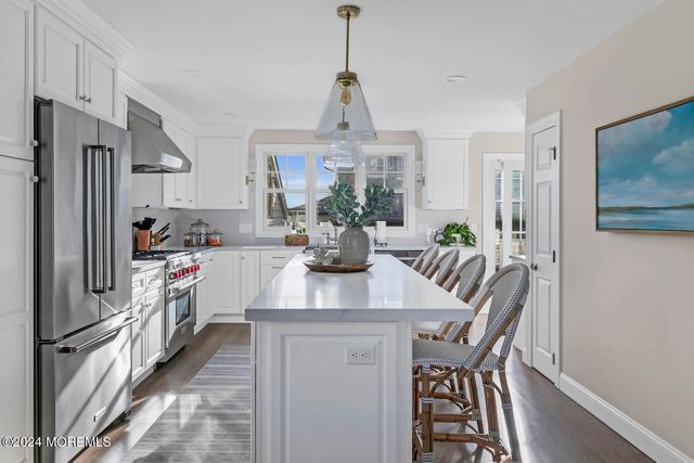 303 Pennsylvania Avenue, Spring Lake, NJ 07762