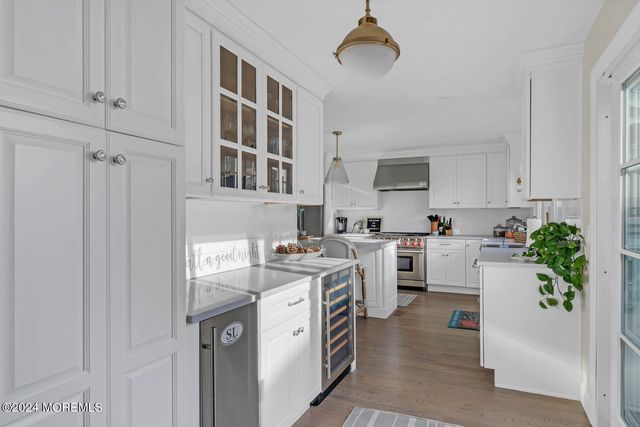 303 Pennsylvania Avenue, Spring Lake, NJ 07762