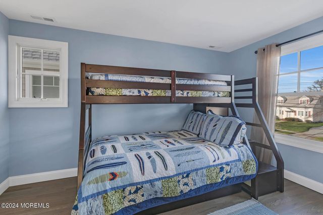 303 Pennsylvania Avenue, Spring Lake, NJ 07762