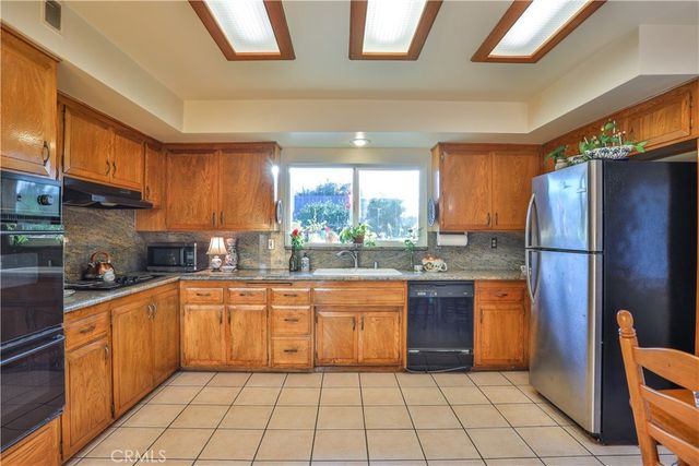 1545 Seneca Place, Claremont, CA 91711