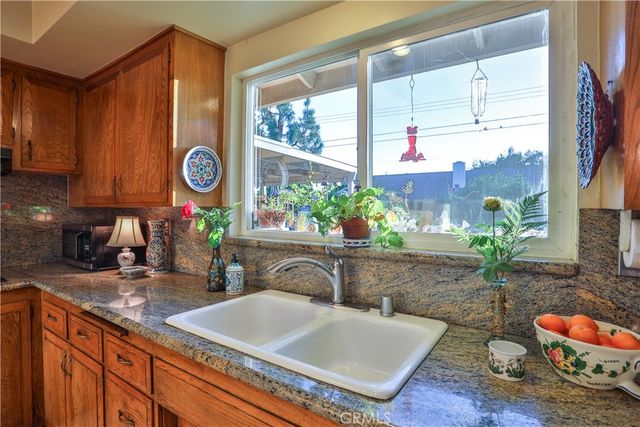1545 Seneca Place, Claremont, CA 91711