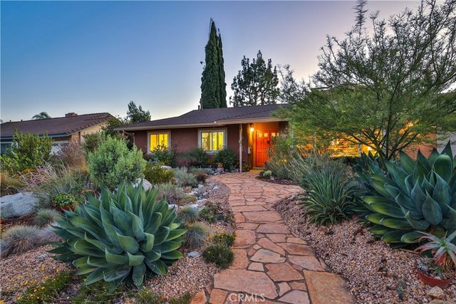 1545 Seneca Place, Claremont, CA 91711
