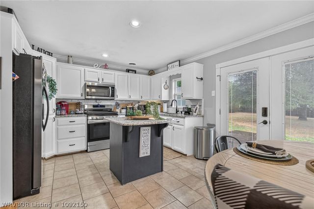 2208 Knoxville Street, Fort Smith, AR 72901