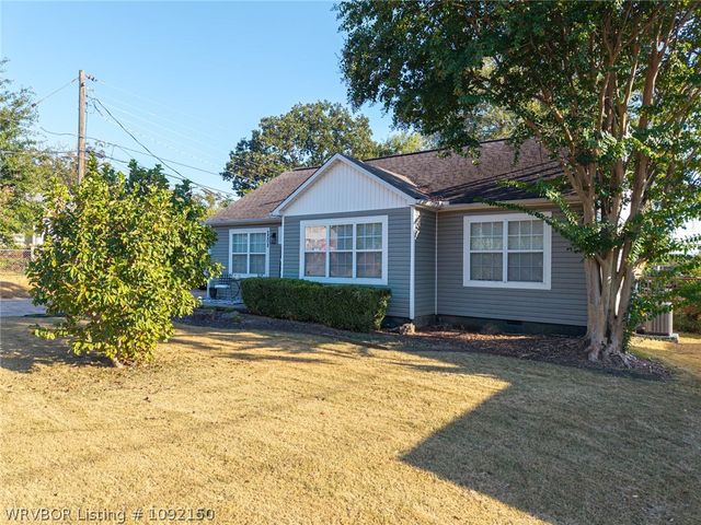 2208 Knoxville Street, Fort Smith, AR 72901