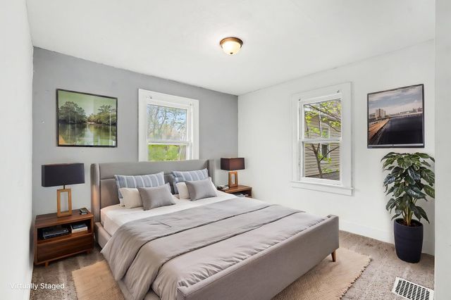 1914 Kalamazoo Avenue SE, Grand Rapids, MI 49507