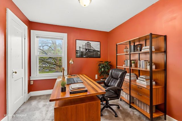 1914 Kalamazoo Avenue SE, Grand Rapids, MI 49507