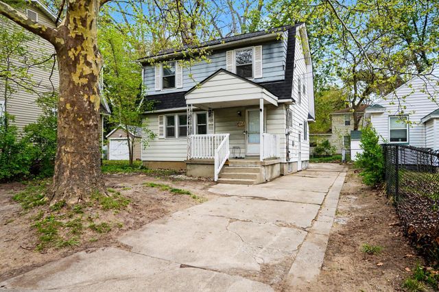 1914 Kalamazoo Avenue SE, Grand Rapids, MI 49507