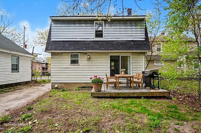 1914 Kalamazoo Avenue SE, Grand Rapids, MI 49507