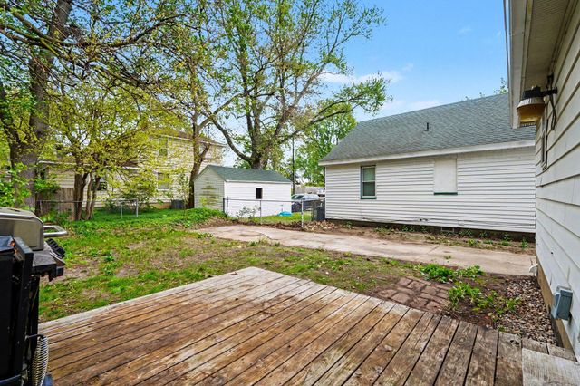 1914 Kalamazoo Avenue SE, Grand Rapids, MI 49507