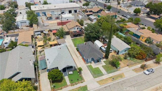 243 W C Street, Colton, CA 92324