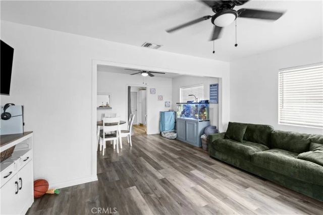 243 W C Street, Colton, CA 92324
