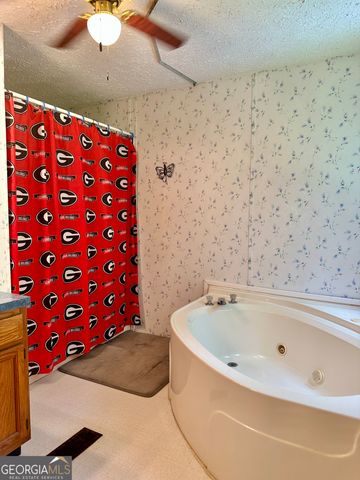 260 Lakey Lane, Cornelia, GA 30531