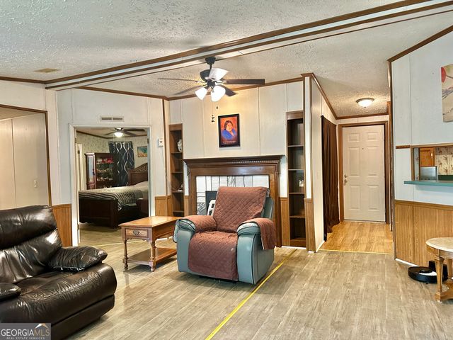 260 Lakey Lane, Cornelia, GA 30531