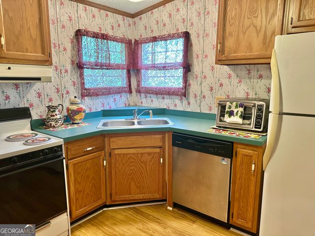 260 Lakey Lane, Cornelia, GA 30531