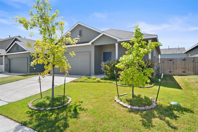 13803 Tordillo DR, Elgin, TX 78621