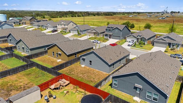 13803 Tordillo DR, Elgin, TX 78621