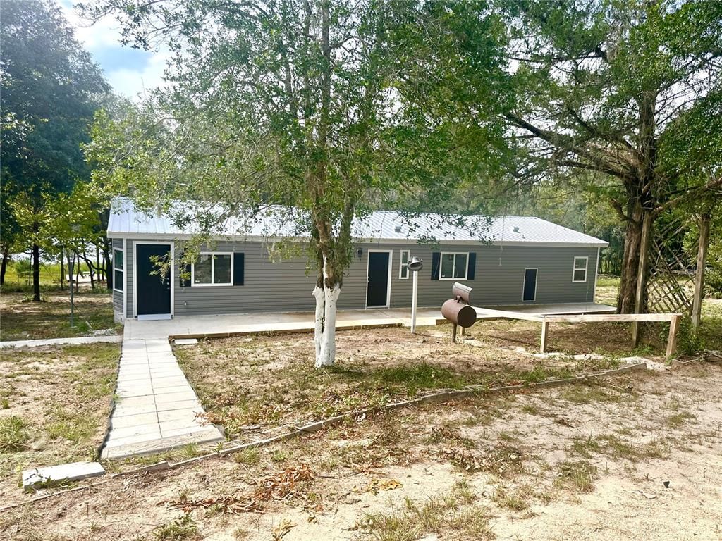 200 WHIRLWIND LOOP, Hawthorne, FL 32640