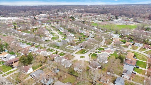 4430 Bentley Drive, North Olmsted, OH 44070