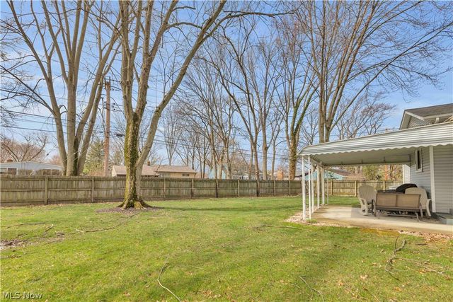 4430 Bentley Drive, North Olmsted, OH 44070