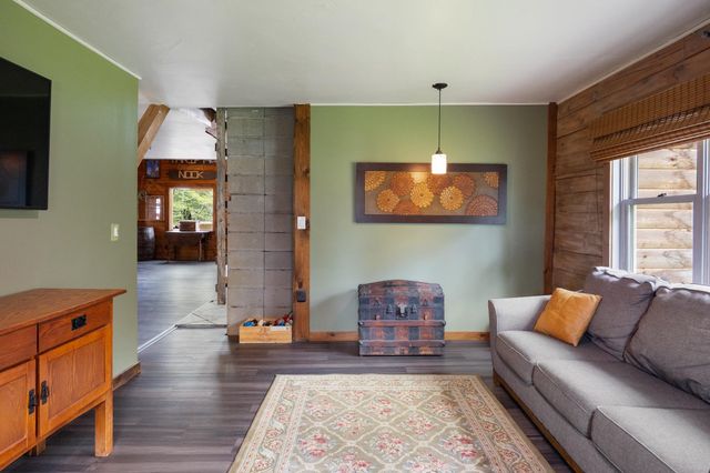 1899 Rousseau Road, Royalton, VT 05068