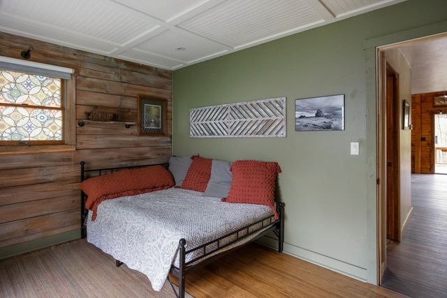 1899 Rousseau Road, Royalton, VT 05068