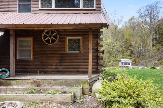 1899 Rousseau Road, Royalton, VT 05068