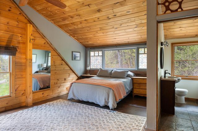 1899 Rousseau Road, Royalton, VT 05068