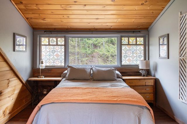 1899 Rousseau Road, Royalton, VT 05068