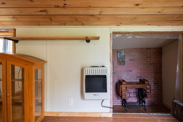 1899 Rousseau Road, Royalton, VT 05068