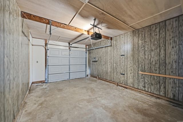 1121 Scenic Way, Benton, AR 72015