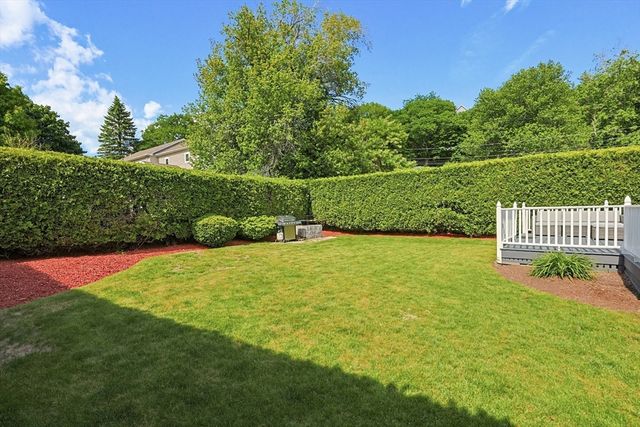 8 Woodbury Ave, Saugus, MA 01906