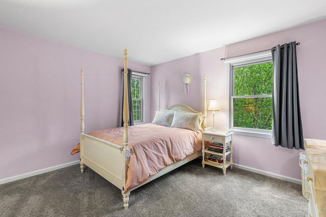 2114 GREENBRIER DR, Villanova, PA 19085