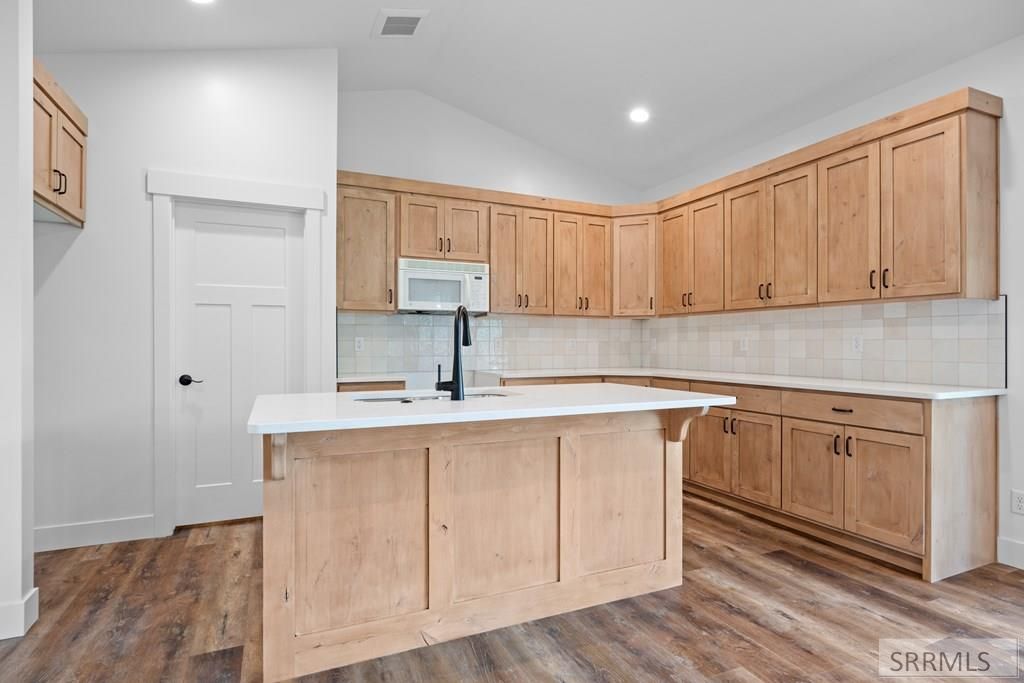 Image 12 of property listing at 97 N Hillside Road, Rigby, ID 83442